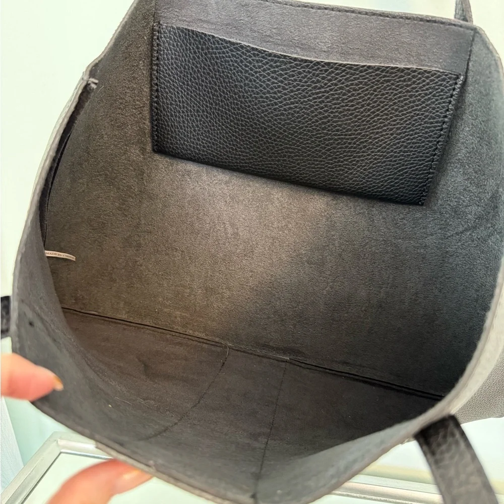 Vince Camuto Black and Gray Tote Bag